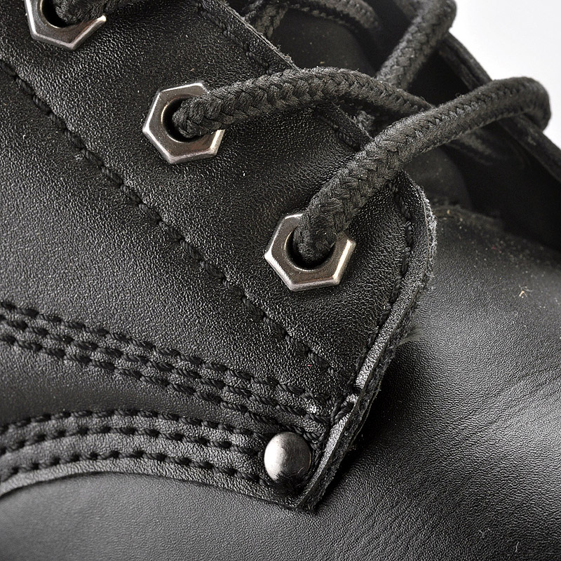 Odporne na olej i wodę antypoślizgowe obuwie robocze ze stalowym noskiem M-8179