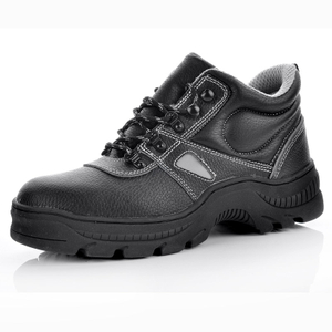 Buty robocze ze stalowymi noskami M-8001 gumowe