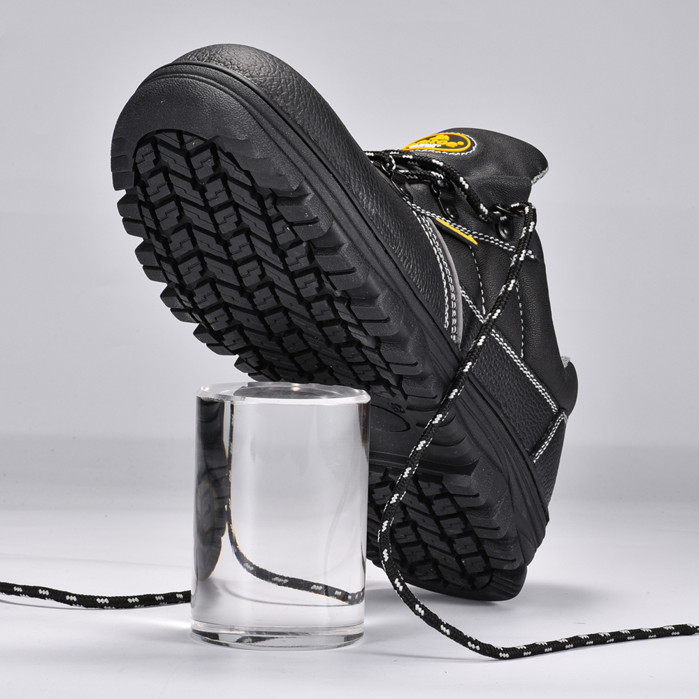 Czarne skórzane kuchenne antypoślizgowe buty ochronne dla kucharza, szefa kuchni, rzeźnika